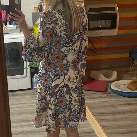 ‼️THRIFT STORE ALERT MAKE OFFER Betsey Johnson Dress Floral GardeN Bell Sleeve - Picture 3 of 13